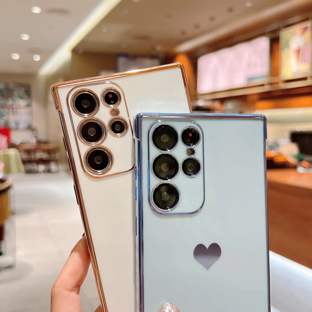 Luxury Heart-Shaped Silicone Phone Case for Galaxy S22